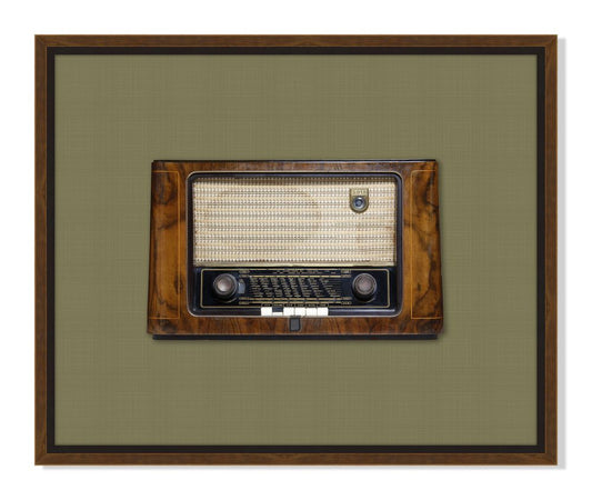 Vintage Radio in Green II
