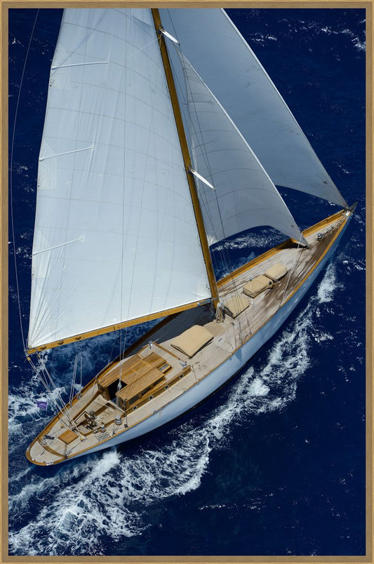 Blue Sea White Triangles Grande